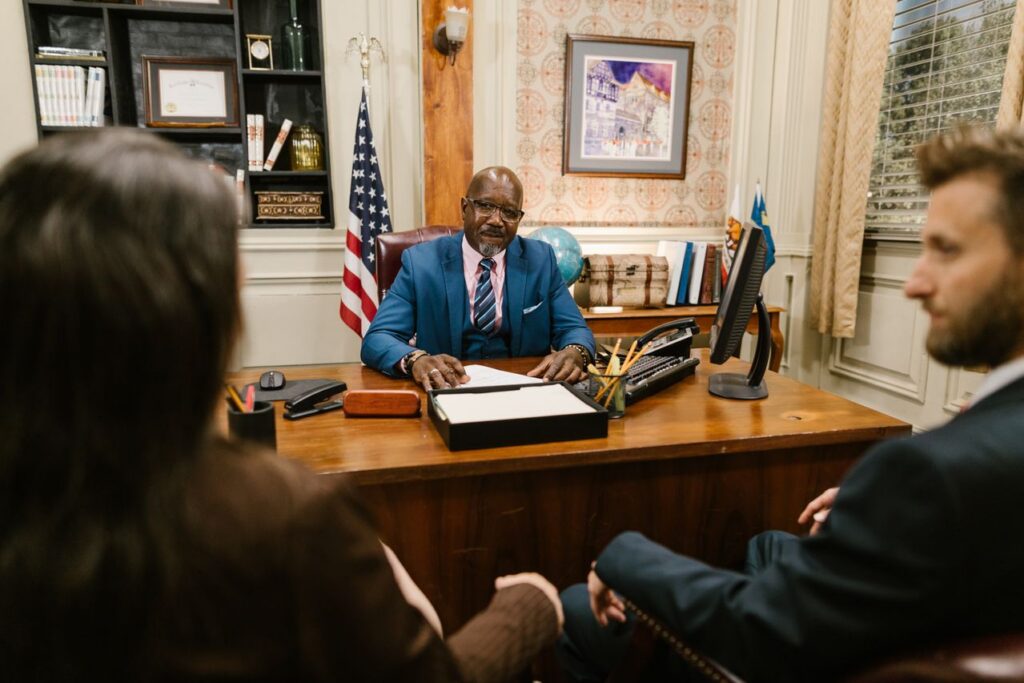 Court Interpreting vs. Community Interpreting: What’s the Difference?